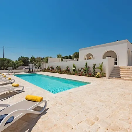 I Trulli Di Sarah Villa *